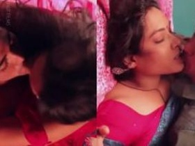 Bhabhi Devar's foreplay and kissing in Hindi porn video