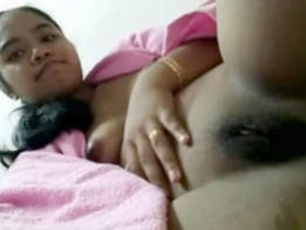 Indian girl from Guwahati displays herself