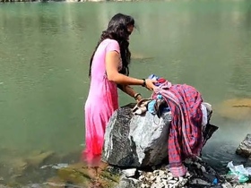 A friend's sexy wife gives oral and gets fucked by him