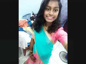 Tamil girl flaunts her body in a video call
