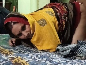 Bhabhi indulges in steamy sex with lover