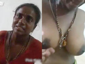 Tamil maid takes a hard anal pounding from her boss