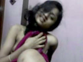 India's hottest girl unleashes her inner desires in a naughty video