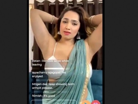 Aditi Mistry's live tease in sari on premium: A seductive performance
