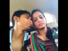 Innocent Indian girlfriend kisses with dick in car